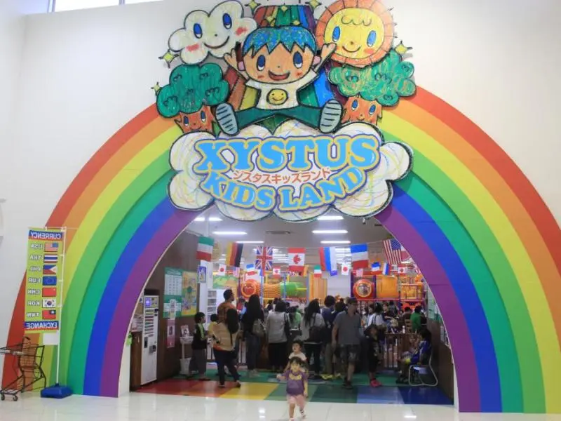 Xystus Kids Land - Uruma, Okinawa - Japan Travel
