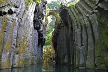 หุบเขาทะคะชิโฮะ (Takachiho)