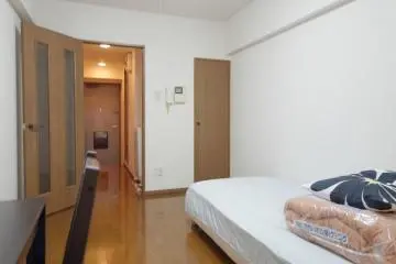 A sample single room (Photo: Fontana)