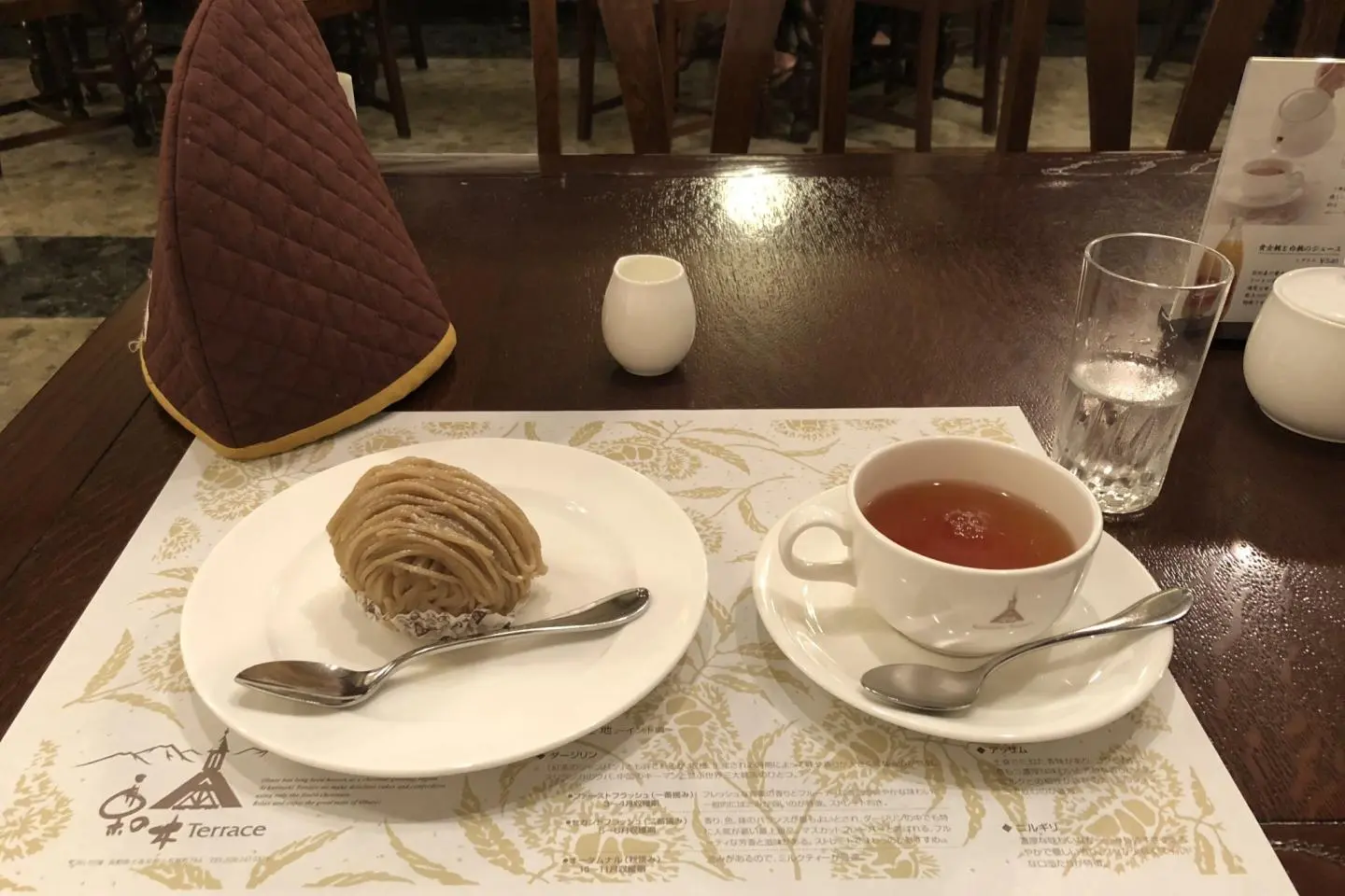 Mont Blanc and Tea at Kurinoki Terrace