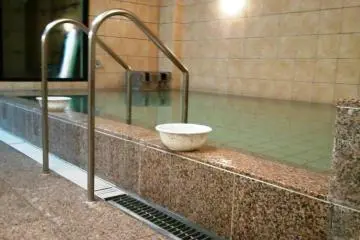 Indoor hot spring