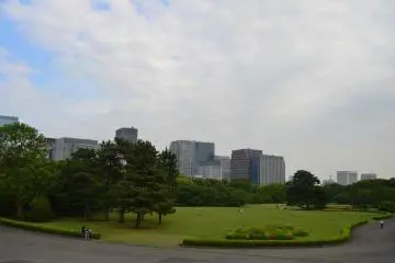 Wide main garden in front of the Tenshudai Donjon Base.