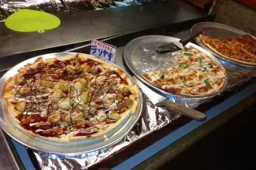 <p>Part of the pizza bar</p>