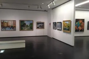 Various exhibitions take place in the building, but art is always a favorite and often admission is free.
