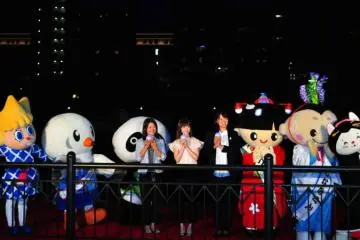 The ceremony officially started with the first prayer stars thrown into the river