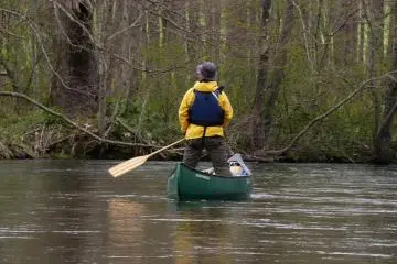 A well-seasoned and experienced paddler