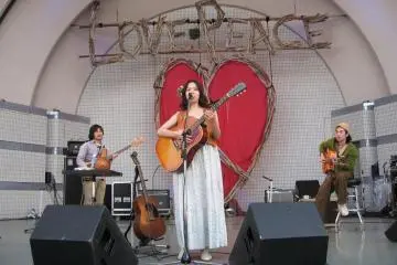 There are numerous perfomances on the big stage during the festival.