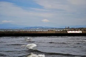 What better place to surf than one with a view of Mount Fuji