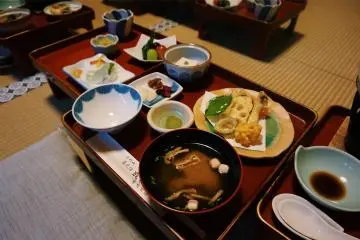 A traditional Buddhist meal at the temple
