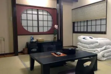 The rooms and the rest of the hotel is completely spotless. Everything is clean with a mix of freshness and tradition in the air.