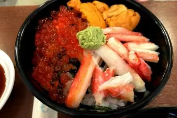Salmon Roe and Sea Urchin Rice Bowl