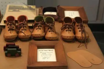 Leather shoes to commemorate your child's first steps!