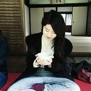 Nicole Tee