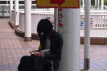 Right outside the Konan exit of the JR Shinjuku train station, there will be a sign pointing in the direction of the flea market. You can also ask the organizer who sits there if you're not sure of the direction to go, like I did.