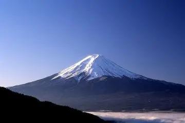 Mt Fuji, another appeal of Yamanashi Prefecture (Photo: <a href="https://commons.m.wikimedia.org/wiki/File:Mt.Fuji_from_misaka_pass_4.jpg#mw-jump-to-license" target="_blank" rel="noreferrer noopener nofollow">hogeasdf</a> / <a href="https://creativecommons.org/licenses/by/3.0/" target="_blank" rel="noreferrer noopener nofollow">CC BY 3.0</a>)