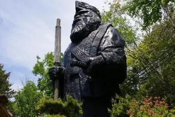 Kotankorkur greets you as you enter the village