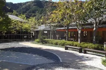 Sumpu Takumi-Shuku craft centre