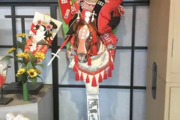 Warriors and kabuki actors are symbols for valor and prosperity