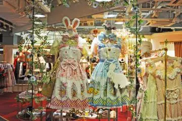 Beautiful shop displays.