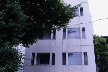 Walking up the hill to my accommodation