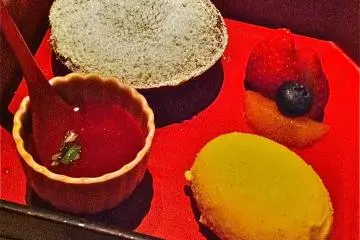A perfect way to complete the evening....dessert bento box of chocolate souffle, ice cream & fruit toppings. ¥1,600