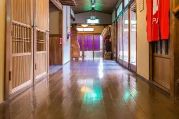 Hallway 2