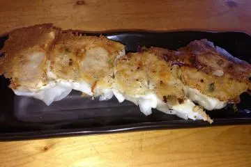 <p>Ryukyu Shinmen Tondou gyoza</p>