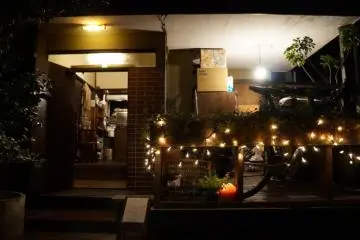 Mois Cafe [Closed]