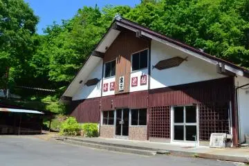 Timeless Pottery of Kokuji