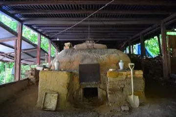 A traditional 'noborigama', 'climbing kiln' that is no longer in use.