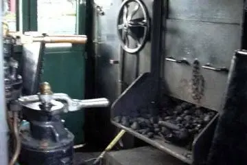 Engine room, SL (Photo: S. C. Kurokawa)