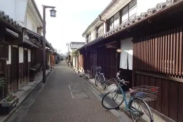 Riding a bicycle through the small lanes is perfect