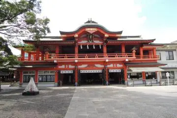 <p>Main building</p>