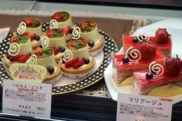 <p>The sweet treats are all a lovely sight to behold.</p>