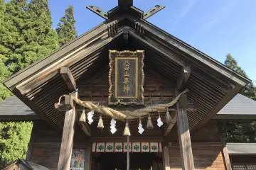 The shrine itself (Photo: Kim B)