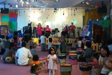 Music sessions (Photo: Sue Ann Kunath)