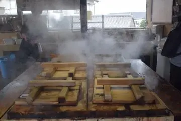 The steam ovens are no joke - hot, hot, hot! (Photo: Kim B)