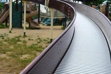 <p>Have fun on this fast and slippery slide!</p>