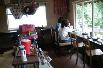 ภายในร้านกาแฟแพนเค้กรุสะรุกะ