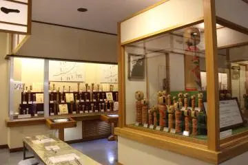 Gallery image