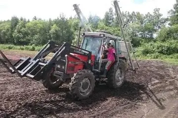 Tractor experience