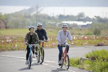 Cycling on Celeste Hill