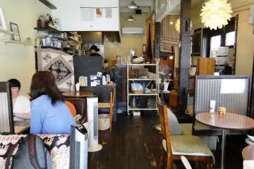 <p>Cafe interior</p>