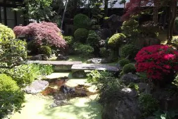 The garden at neighbouring temple Jyorin-ji