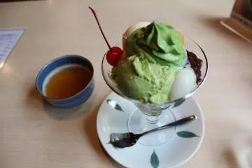 Rakusyou Traditional Garden Cafe [Tutup]