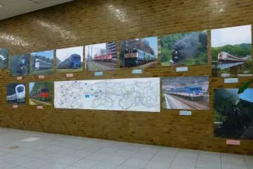 A photographic history of the JR trains