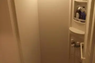 The showers are good and strong (well, at least one of them is)