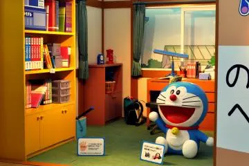 Get your picture taken with the happy face of Doraemon