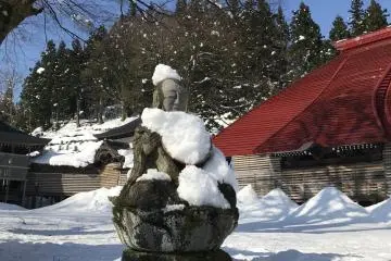 This temple is in the heart of snow country - and you can see why!