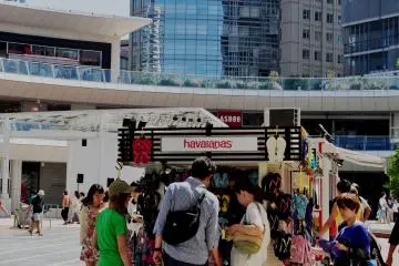 Stalls in Lazona's central square